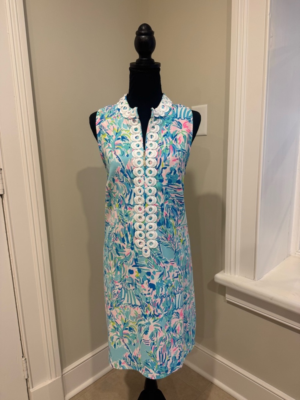 Lilly Pulitzer Sleeveless Shift Dress in Aqua Floral